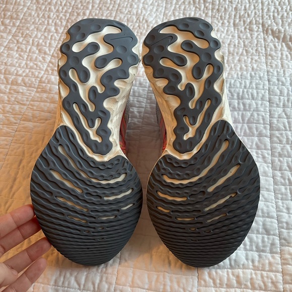 Nike React Infinity Run Flyknit 2 - Picture 4 of 5